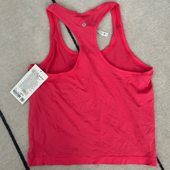Lululemon Swiftly Tank Racerback 2.0 - Picture 4 of 5
